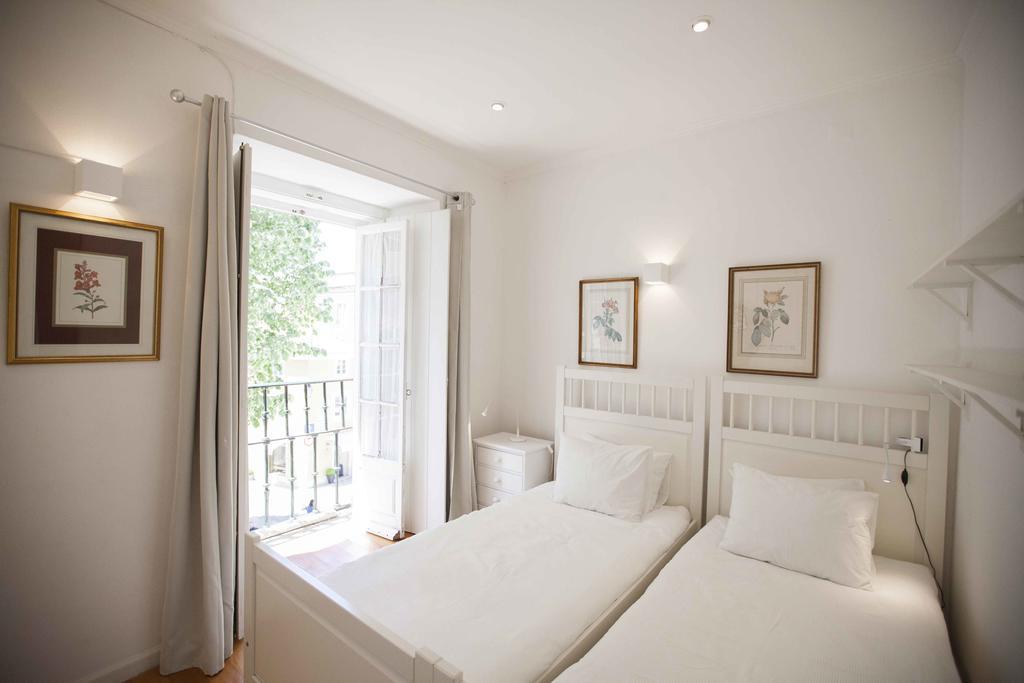 Lovely Apartment In Sintra Extérieur photo