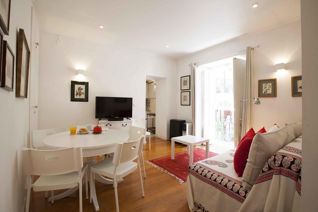 Lovely Apartment In Sintra Extérieur photo